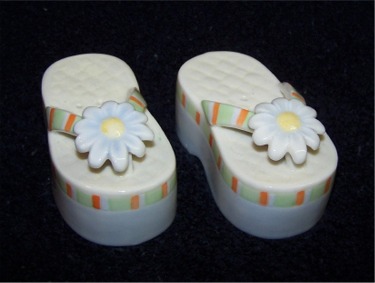 gohouf flip flops 2_5.jpg